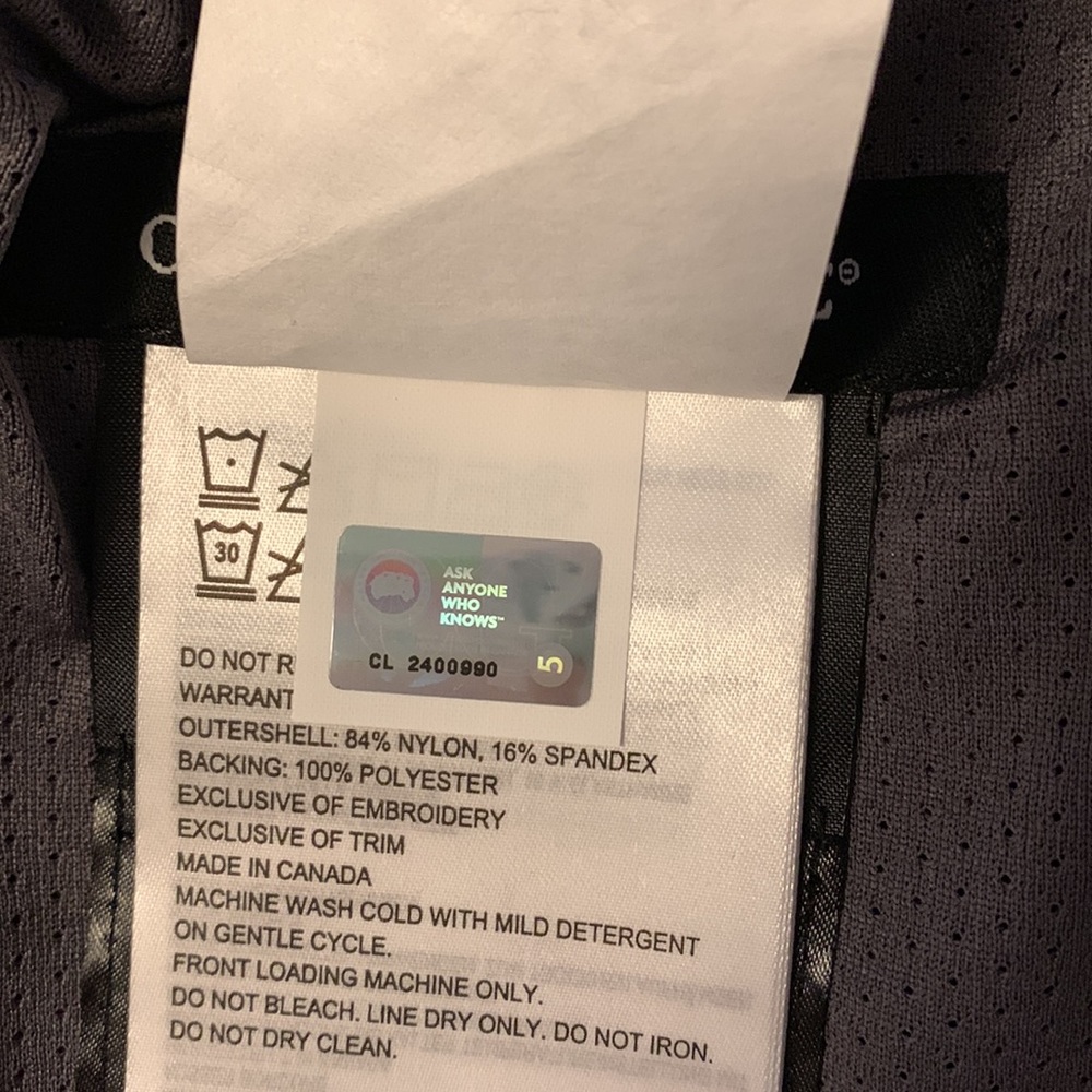 Authentic CANADA GOOSE Jacket BNWT - Picture 11 of 14